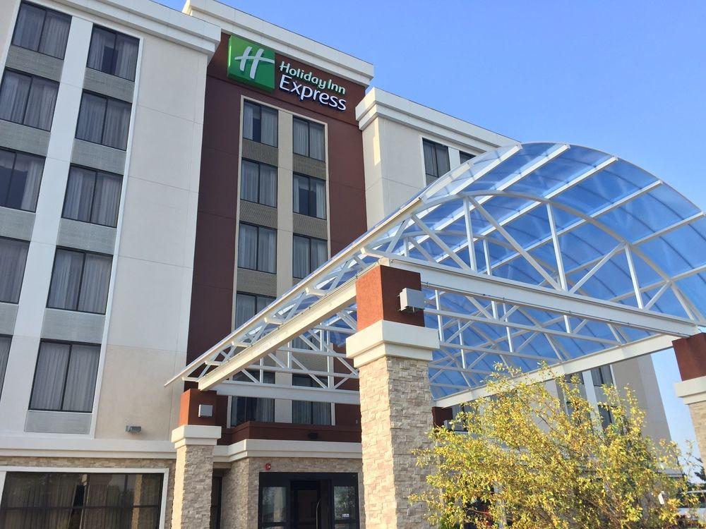 Holiday Inn Express Chicago Nw - Arlington Heights By Ihg Exterior foto