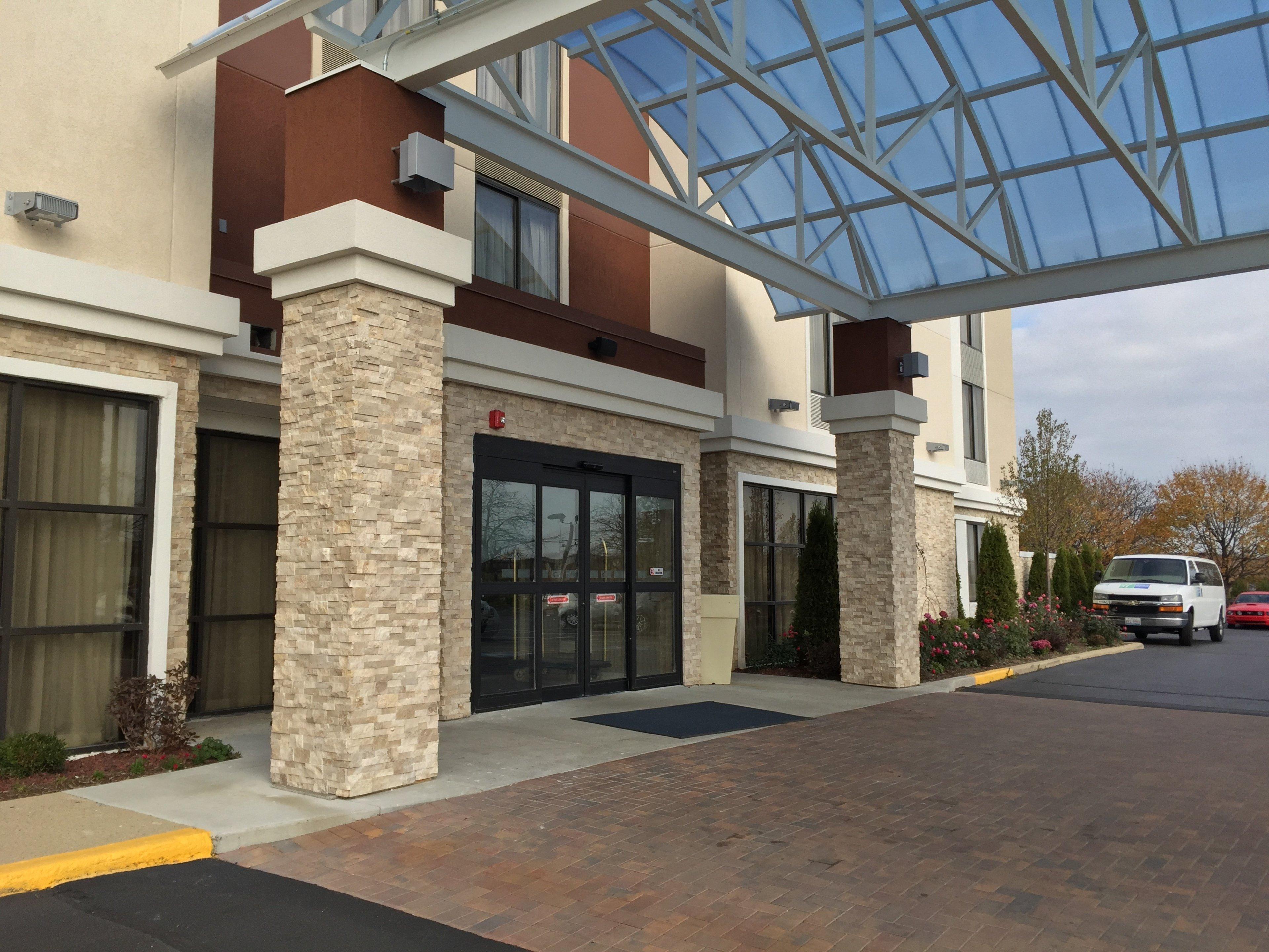 Holiday Inn Express Chicago Nw - Arlington Heights By Ihg Exterior foto