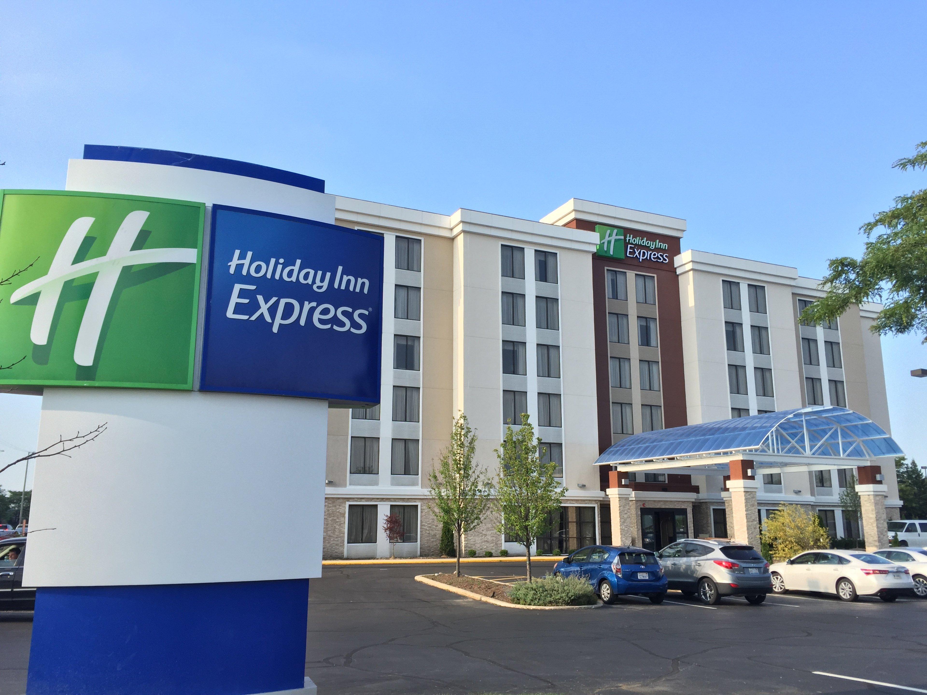 Holiday Inn Express Chicago Nw - Arlington Heights By Ihg Exterior foto