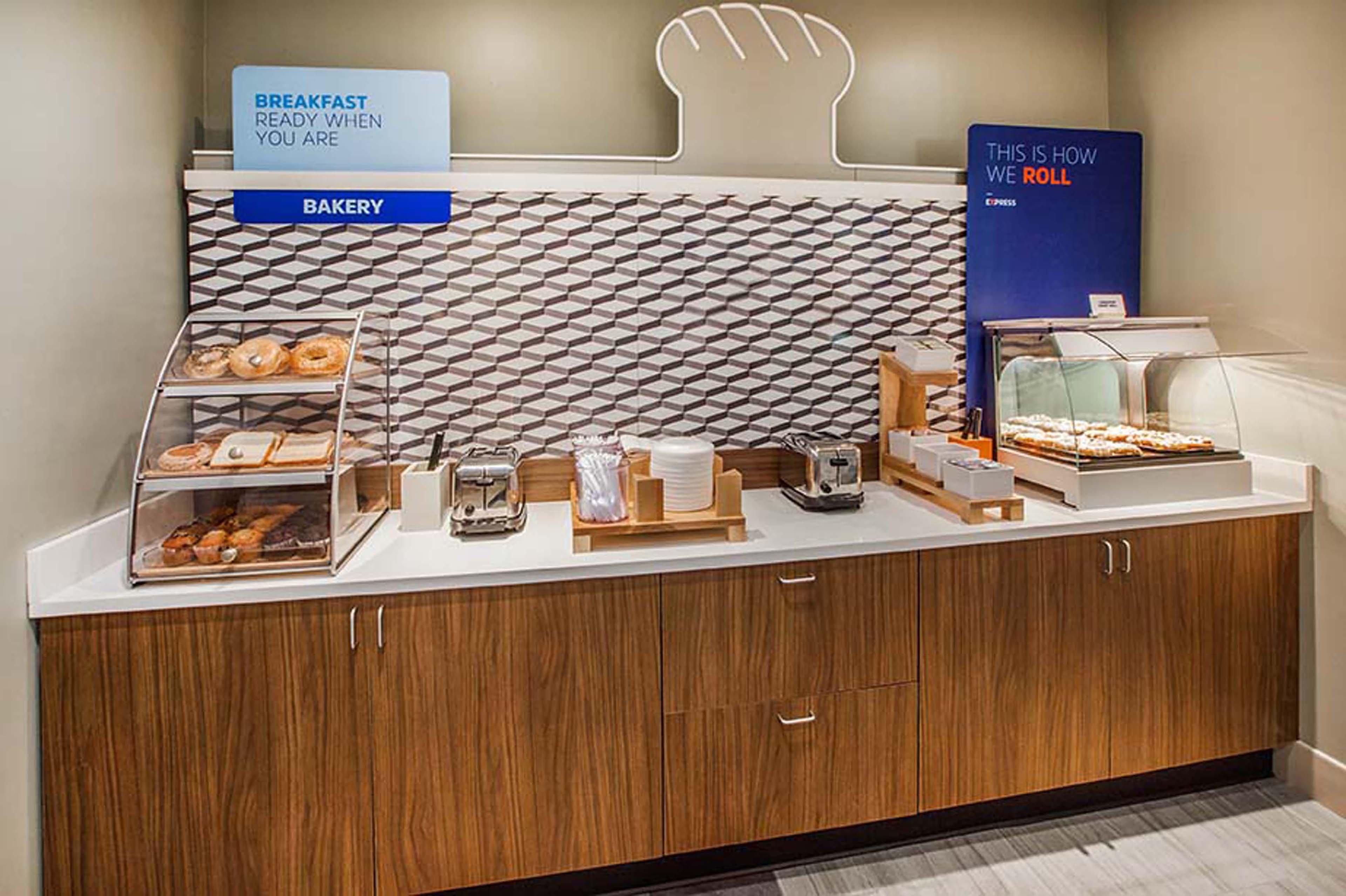 Holiday Inn Express Chicago Nw - Arlington Heights By Ihg Exterior foto