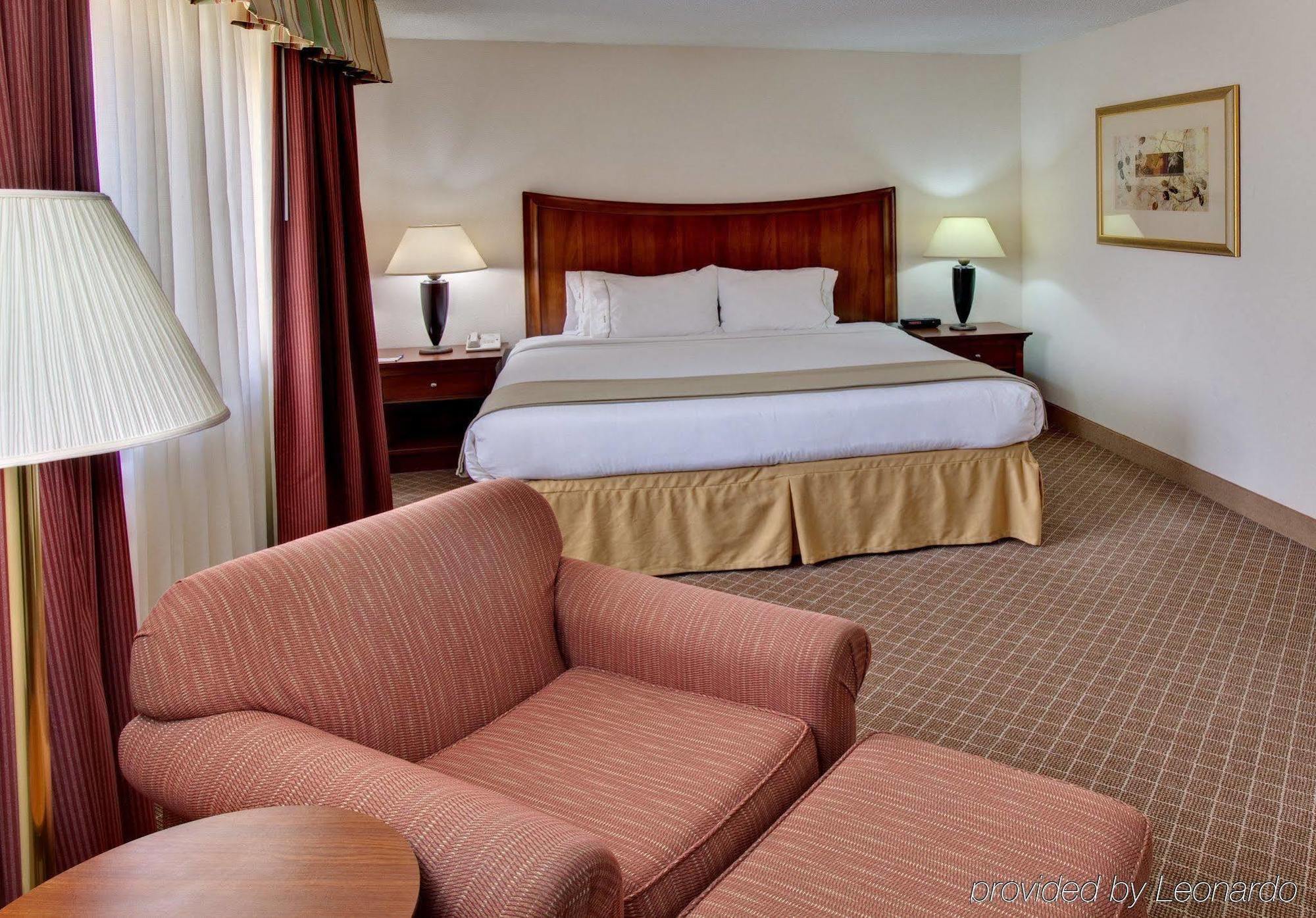 Holiday Inn Express Chicago Nw - Arlington Heights By Ihg Exterior foto